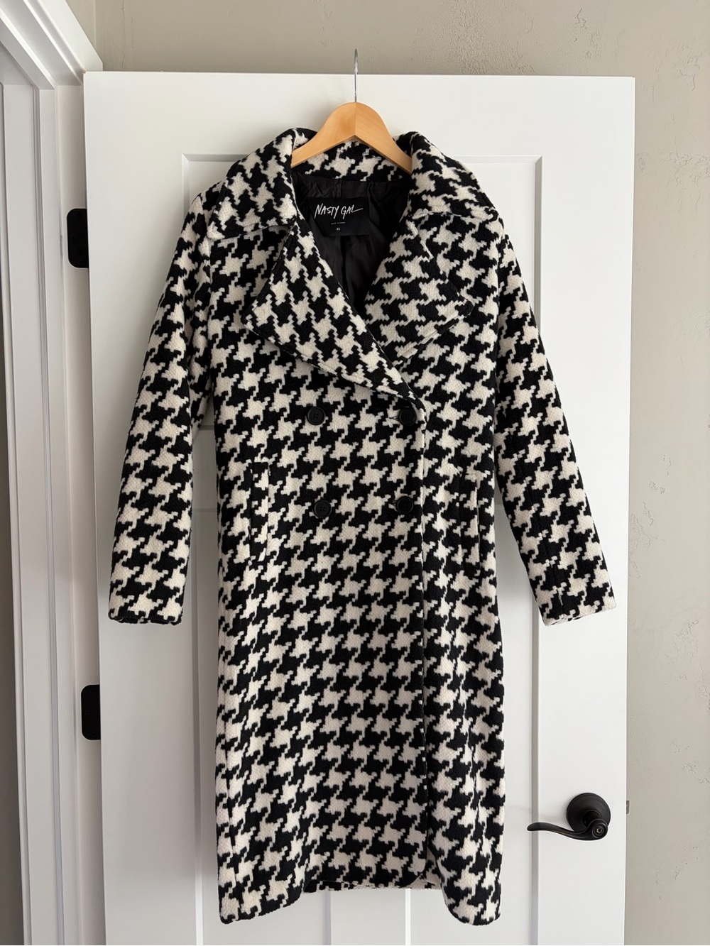 Nasty Gal Black & White Houndstooth Long Coat XS